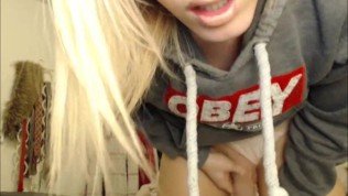 Young tranny teasing on cam